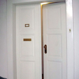 Dvoukřídlé vstupní dveře do bytu NEXT SD 102D