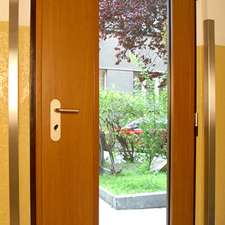 Vchodové dveře do domu NEXT SD 102
